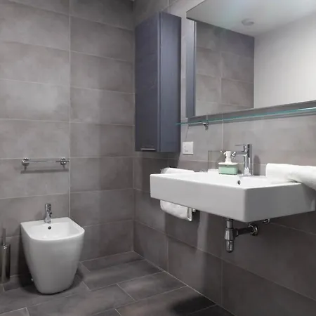 Lime - Affitti Brevi Italia * Lecco