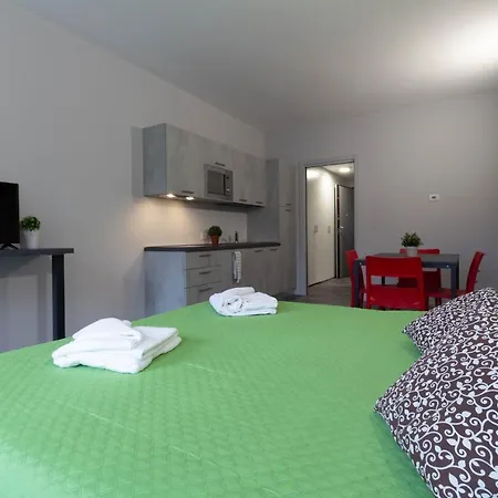 Lime - Affitti Brevi Italia * Lecco